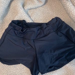 Lululemon Size 6 Shorts